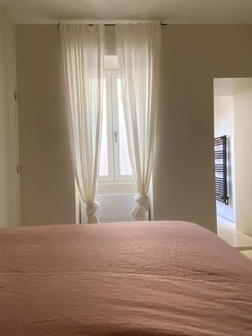 Welcoming, Lovely, Calm & Centrally Located Flat Dijon Zewnętrze zdjęcie
